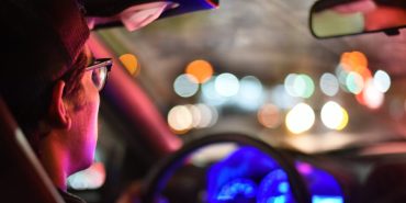 gece-surus-zorlugu-yasiyorsaniz-dikkat-katarakt-kendini-boyle-gosteriyor-2e3f93427cf3b95cd054532529add75f