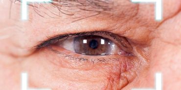 bulanik-gorme-ve-isik-hassasiyeti-ilk-belirtisi-kataraktla-ilgili-en-merak-edilenler-c0f1857207d0423df90499a1fd8d0cba (1)